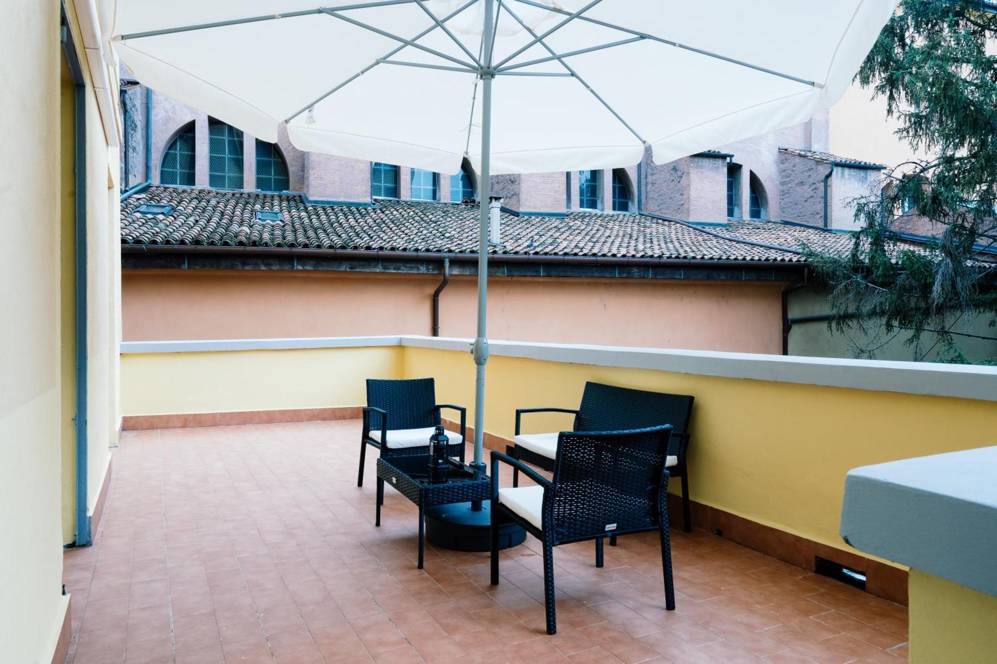 Indipendenza Mansion City Centre Bologna Exterior foto
